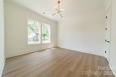 2648 Roslyn Avenue, Charlotte, NC 28208 - Photo 9
