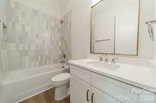 2648 Roslyn Ave, Charlotte, NC 28208 - Photo 11
