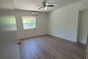 1745 Meadowbrook Terrace, Hendersonville, NC 28792 - Photo 9