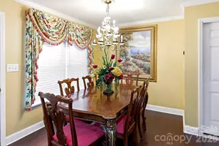 327 Sherry St, Rutherfordton, NC 28139 - Photo 5