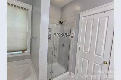 2615 Merion Hills Court, Charlotte, NC 28269 - Photo 15