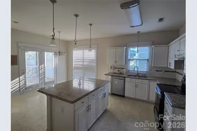 2615 Merion Hills Court, Charlotte, NC 28269 - Photo 11