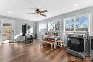 337 Town Mountain Rd, Hayesville, NC 28904 - Photo 15