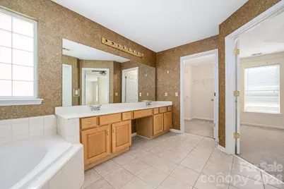 9512 Autumn Applause Drive, Charlotte, NC 28277 - Photo 29