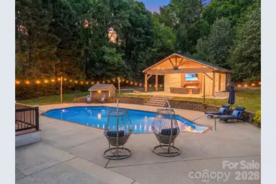 7240 Cobblecreek Drive, Matthews, NC 28104 - Photo 3
