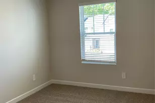 5042 Kellaher Pl, Charlotte, NC 28216 - Photo 19