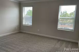 5042 Kellaher Pl, Charlotte, NC 28216 - Photo 25