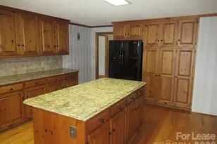 7800 Cherry Point Dr, Denver, NC 28037 - Photo 11