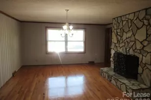 7800 Cherry Point Dr, Denver, NC 28037 - Photo 13