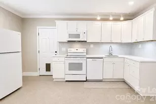 19625 Denae Lynn Dr, Cornelius, NC 28031 - Photo 3