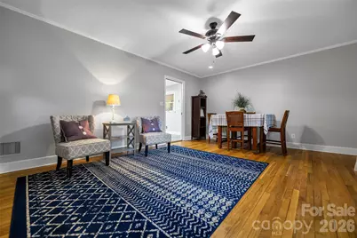 938 E 6th Avenue, Gastonia, NC 28054 - Photo 5