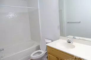 12309 Jessica Pl, Charlotte, NC 28269 - Photo 5