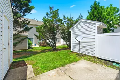 12309 Jessica Place, Charlotte, NC 28269 - Photo 25
