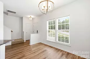 12309 Jessica Pl, Charlotte, NC 28269 - Photo 11