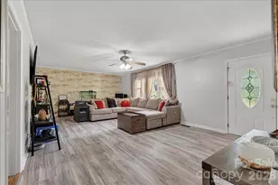 1303 Wildwood Dr, Kannapolis, NC 28081 - Photo 5