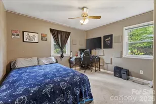 1303 Wildwood Dr, Kannapolis, NC 28081 - Photo 15