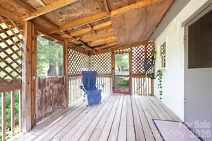 2802 Beaverdam Rd, Canton, NC 28716 - Photo 19