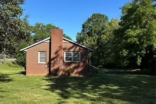 2805 Belmeade Dr, Charlotte, NC 28214 - Photo 3