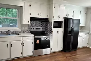2805 Belmeade Dr, Charlotte, NC 28214 - Photo 7