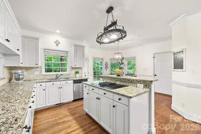 5501 Providence Glen Road, Charlotte, NC 28270 - Photo 9