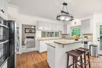 5501 Providence Glen Road, Charlotte, NC 28270 - Photo 11