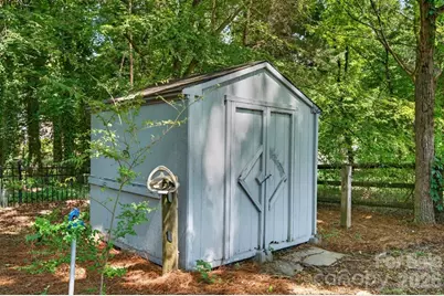 11219 Isthmus Court, Charlotte, NC 28215 - Photo 29