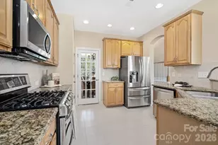 5110 Dragonfly Ln, Charlotte, NC 28277 - Photo 17