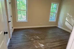 530 Oakwood Cir, Lexington, NC 27295 - Photo 3