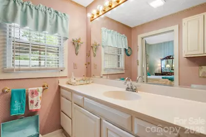 121 Ohara Circle, Hendersonville, NC 28739 - Photo 21