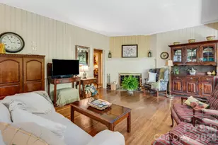 121 O'Hara Cir, Hendersonville, NC 28739 - Photo 15
