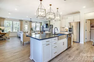 2007 Bayou Trace Dr, Charlotte, NC 28262 - Photo 17