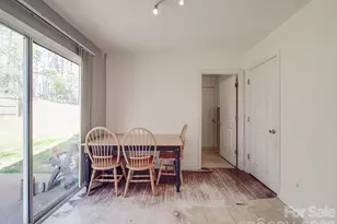5414 Peachwood Dr, Charlotte, NC 28216 - Photo 15