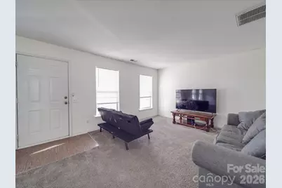 5414 Peachwood Drive, Charlotte, NC 28216 - Photo 5