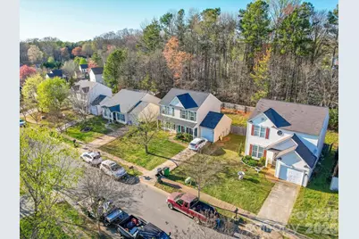 5414 Peachwood Drive, Charlotte, NC 28216 - Photo 35
