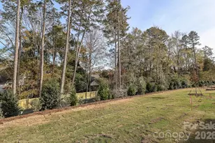 2015 Bayou Trace Dr, Charlotte, NC 28262 - Photo 41