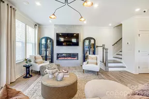 2015 Bayou Trace Dr, Charlotte, NC 28262 - Photo 9