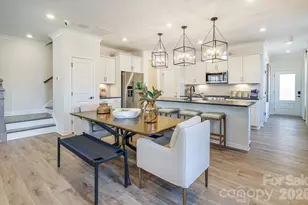 2015 Bayou Trace Dr, Charlotte, NC 28262 - Photo 5