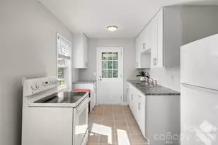 13 Browndale Rd, Asheville, NC 28805 - Photo 5
