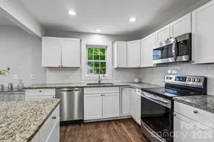 1824 Double Oaks Rd, Charlotte, NC 28206 - Photo 11
