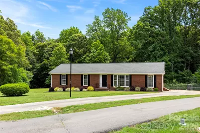 22 Forest Hill Road, Belmont, NC 28012 - Photo 5