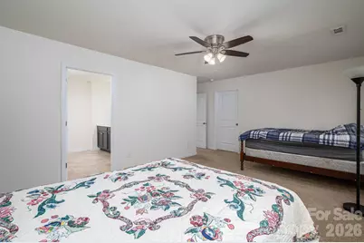 2818 Easton Knoll Drive, Dallas, NC 28034 - Photo 35