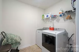 2818 Easton Knl Dr, Dallas, NC 28034 - Photo 31