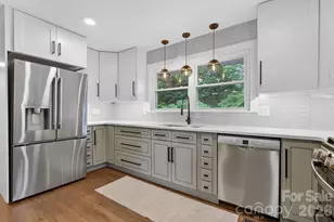 140 Dunbar St, Bryson City, NC 28713 - Photo 11