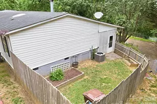 405 Gray Ct, Asheville, NC 28806 - Photo 17