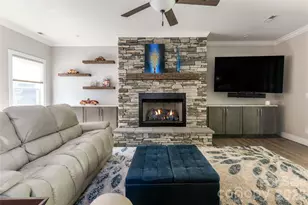 46 Nuthatch Ct, Fairview, NC 28730 - Photo 11