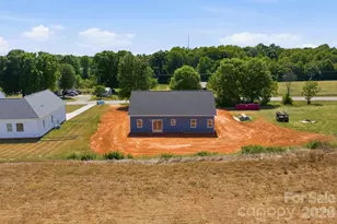 1720 Jennings Rd, Olin, NC 28660 - Photo 13