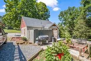 173 Maple St, Rutherfordton, NC 28139 - Photo 33