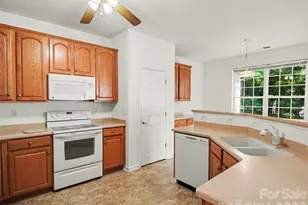 834 Platinum Dr, Fort Mill, SC 29708 - Photo 19