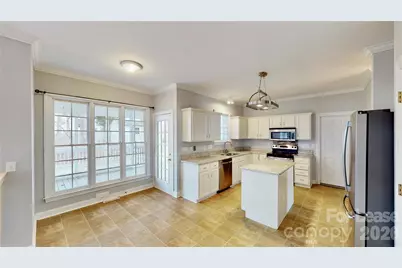 7819 Red Oaks Trail, Waxhaw, NC 28173 - Photo 5