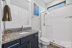 501 E 37th St, Charlotte, NC 28205 - Photo 19